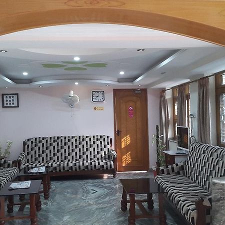 بود جايا Deep Hotel المظهر الخارجي الصورة